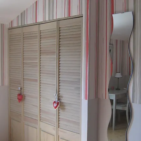 فندق مبيت وإفطار Chambres D'hotes Les Fleurs Des Champs