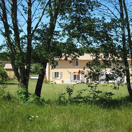 Chambres D'hotes Les Fleurs Des Champs